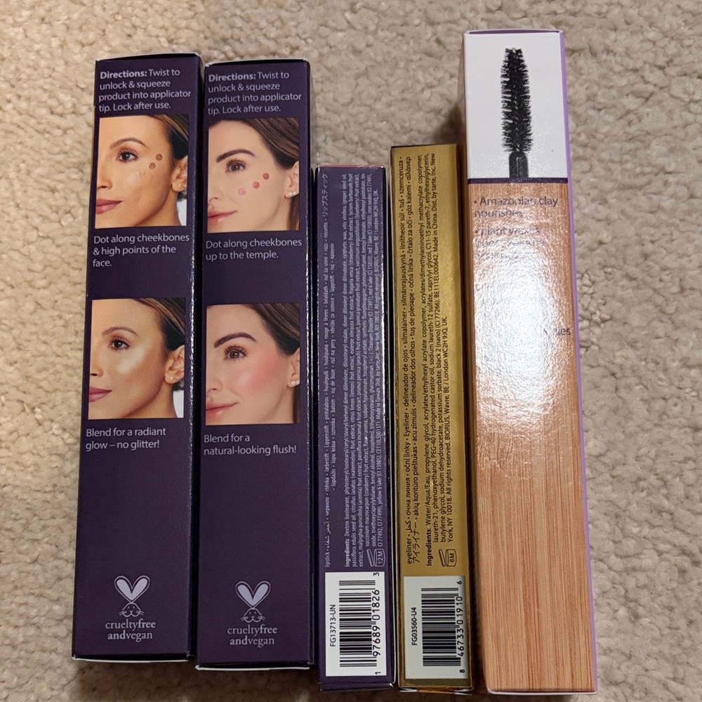 5 Piece New in Box Tarte Bundle Gifted Mascara, Liner, Lip, Blush, Highlighter - Picture 3 of 3